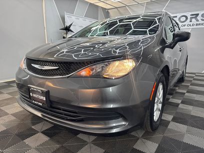 Used 2020 Chrysler Voyager Lxi