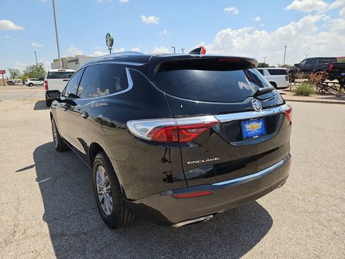 Used 2024 Buick Enclave Essence FWD image 6
