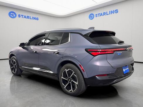 Used 2025 Chevrolet Equinox EV LT image 5