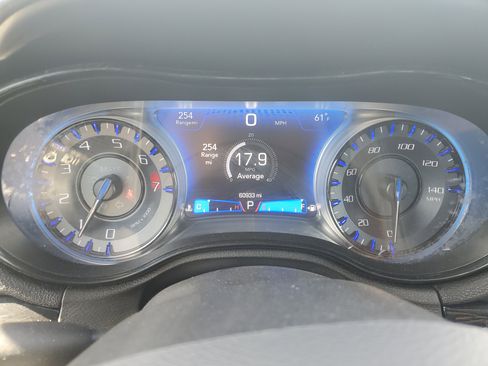 Used 2023 Chrysler 300 S image 27