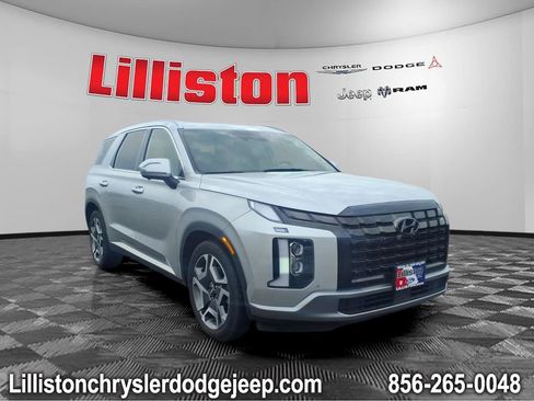 Used 2024 Hyundai Palisade SEL image 1