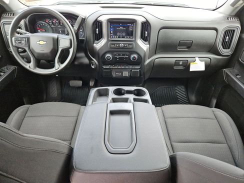 Certified 2023 Chevrolet Silverado 1500 Custom image 16