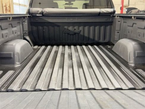 Used 2021 Chevrolet Silverado 1500 Custom image 27