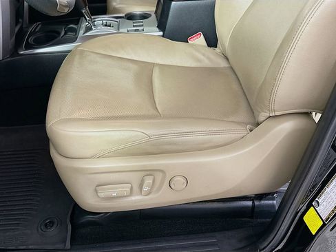 Used 2021 Toyota 4Runner Limited RWD image 9