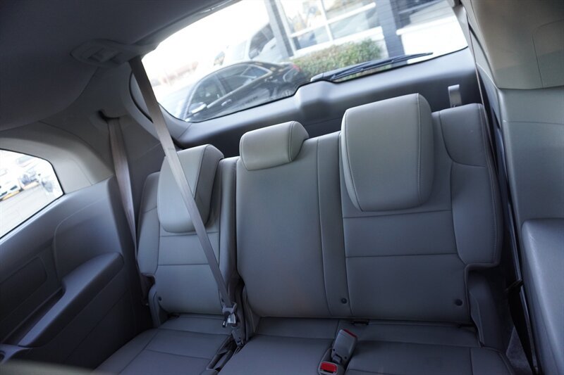 Used 2012 Honda Odyssey EX-L image 30