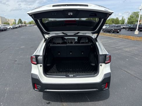 Used 2022 Subaru Outback Premium AWD/4WD image 23