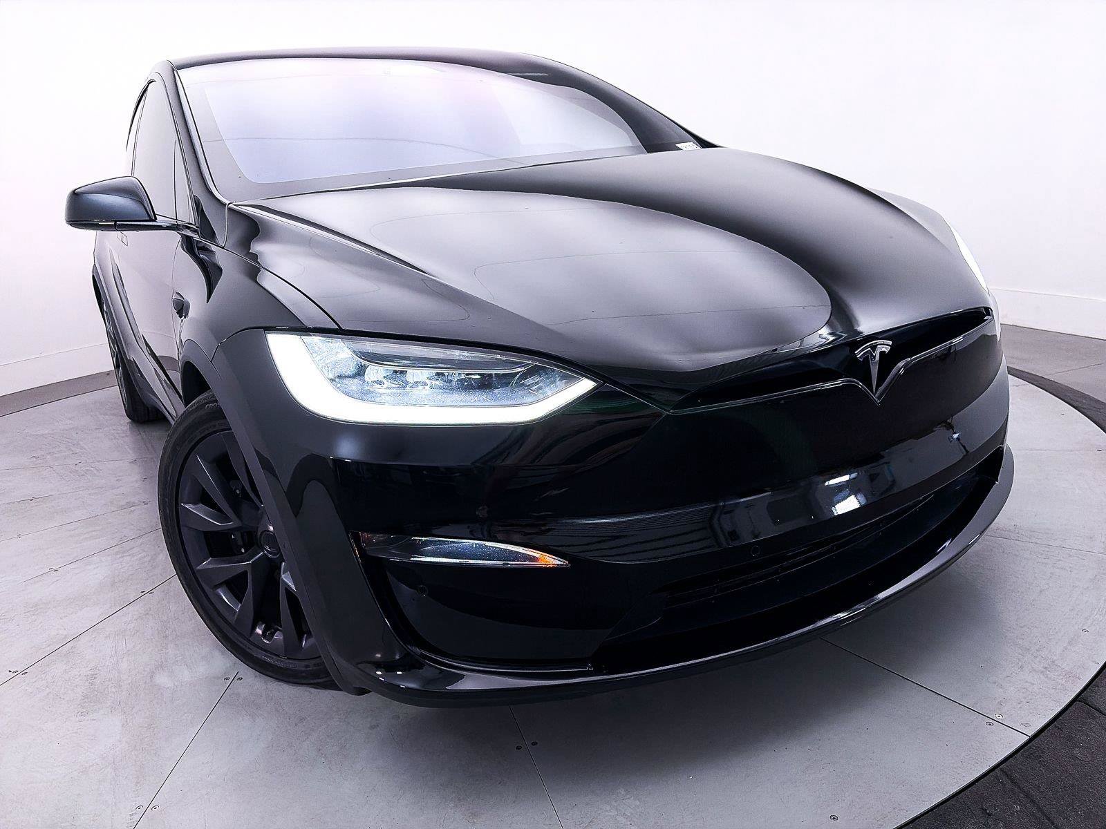 Used 2023 Tesla Model X AWD/4WD image 4