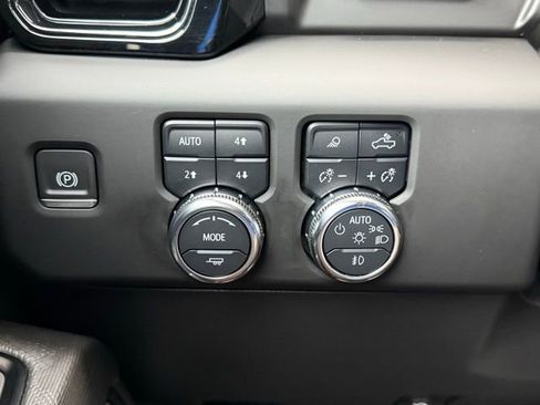 Used 2024 GMC Sierra 1500 AT4X w/ AT4X AEV Edition AWD/4WD image 35