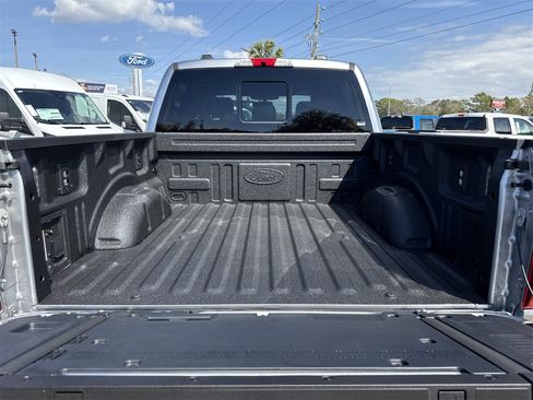 New 2025 Ford F150 Platinum image 8