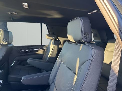 Certified 2024 GMC Yukon Denali w/ Max Trailering Package image 18