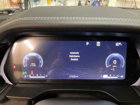 Used 2023 Jeep Grand Cherokee L Overland w/ Rear Seat Video Group I AWD/4WD image 21