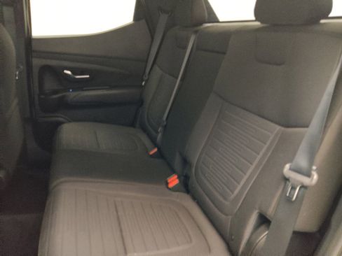 Used 2022 Hyundai Santa Cruz SE image 18