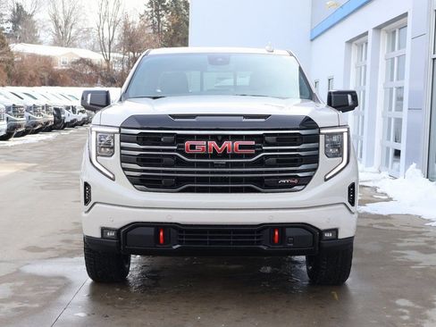 New 2026 GMC Sierra 1500 AT4 w/ AT4 Premium Package AWD/4WD image 6