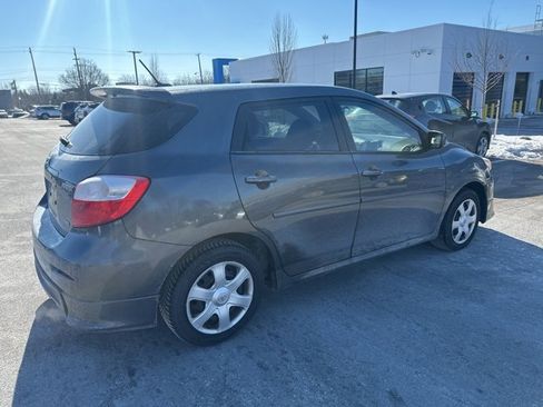 Used 2010 Toyota Matrix S image 4