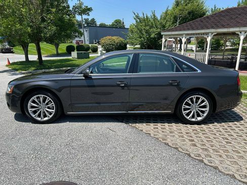 Used 2011 Audi A8 4.2 image 8
