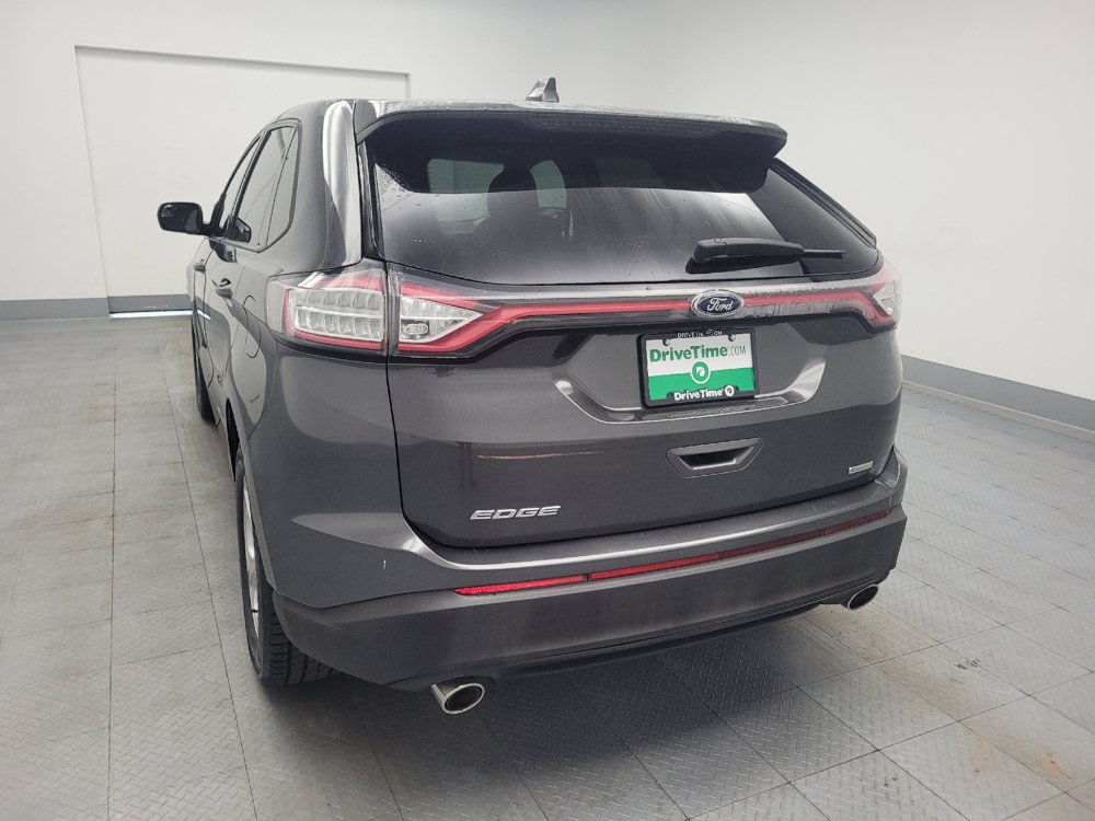 Used 2018 Ford Edge SE FWD image 6