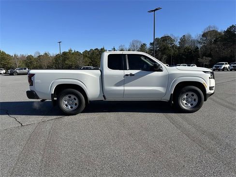 New 2026 Nissan Frontier S image 9