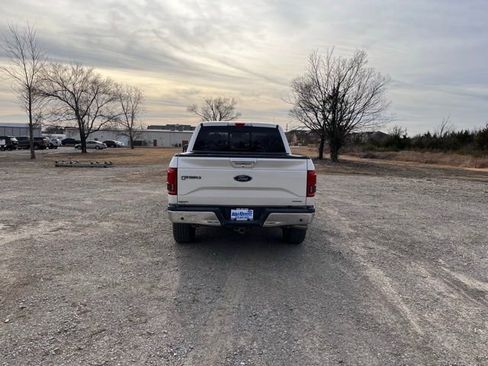 Used 2016 Ford F150 Lariat image 7