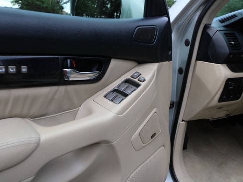 Used 2005 Lexus GX 470 AWD/4WD image 96