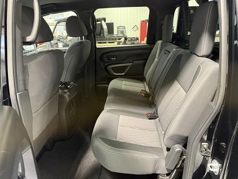 Used 2024 Nissan Titan SV w/ SV Bronze Edition Package image 14