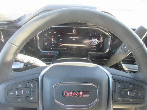 New 2026 GMC Sierra 3500 SLT w/ SLT Premium Package image 18