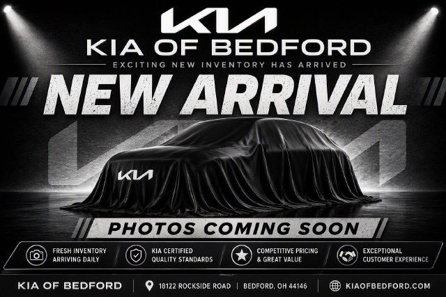 Certified 2024 Kia Carnival EX FWD image 1