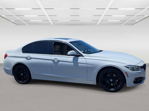 Used 2016 BMW 328i Sedan RWD image 5