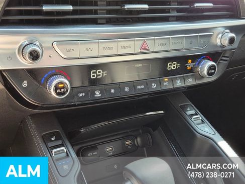 Used 2021 Kia Telluride SX w/ Nightfall Edition Package image 26