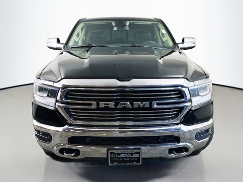 Used 2019 RAM 1500 Laramie AWD/4WD image 2