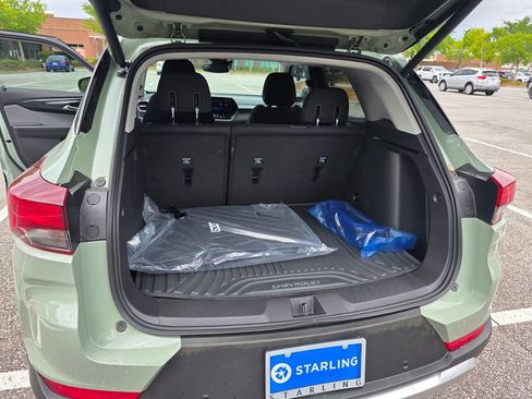 New 2026 Chevrolet TrailBlazer LT w/ Convenience Package FWD image 26