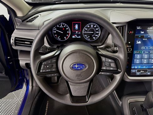 Used 2025 Subaru Crosstrek 2.0i Premium image 13