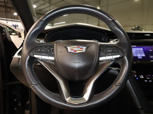 Used 2024 Cadillac XT6 Sport w/ Platinum Package AWD/4WD image 10