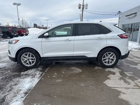 Certified 2024 Ford Edge SEL image 4