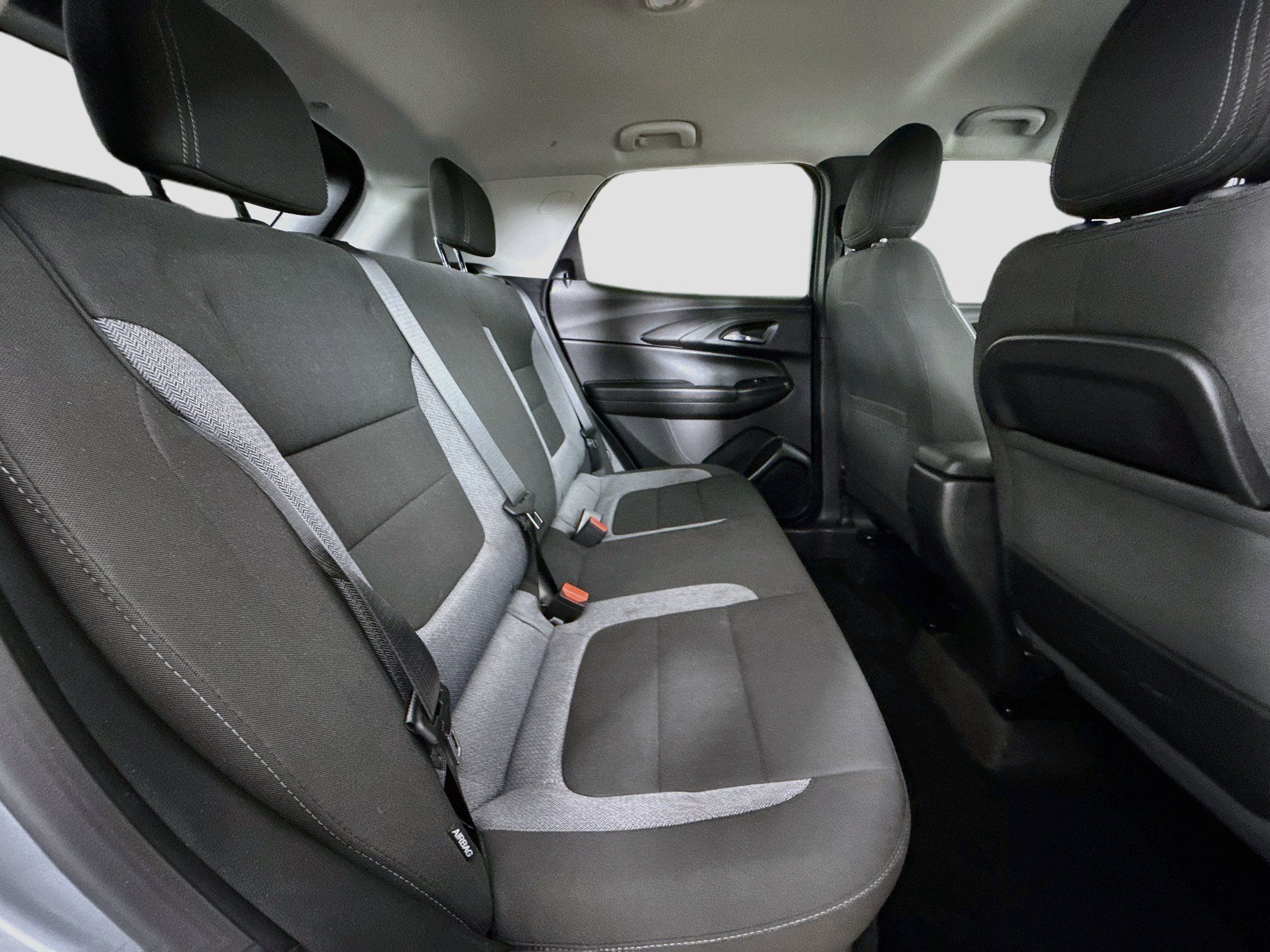 Used 2023 Chevrolet TrailBlazer LS FWD image 27