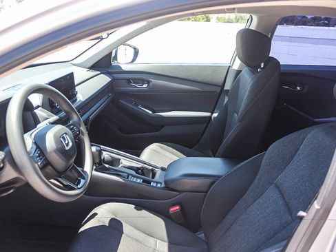 Certified 2023 Honda Accord LX image 18