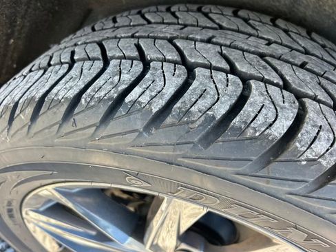 Used 2023 Volkswagen Tiguan SE image 54