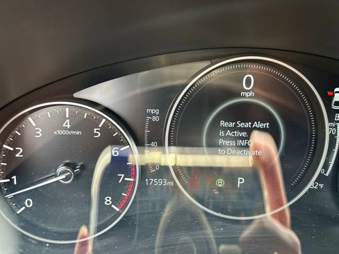 Used 2025 MAZDA MAZDA3 s Sport FWD image 10
