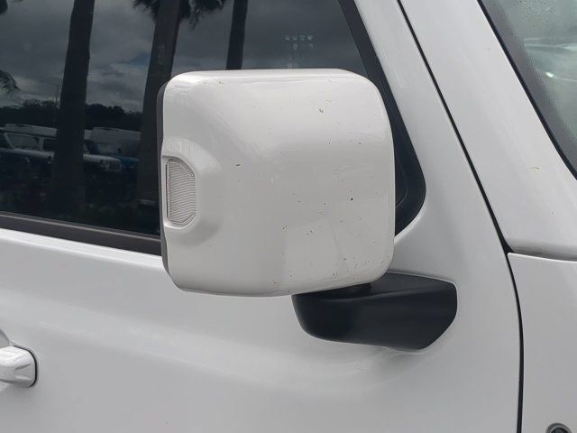 Used 2023 Jeep Gladiator Overland AWD/4WD image 12