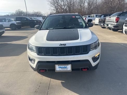 Used 2019 Jeep Compass Trailhawk w/ Cold Weather Group image 4
