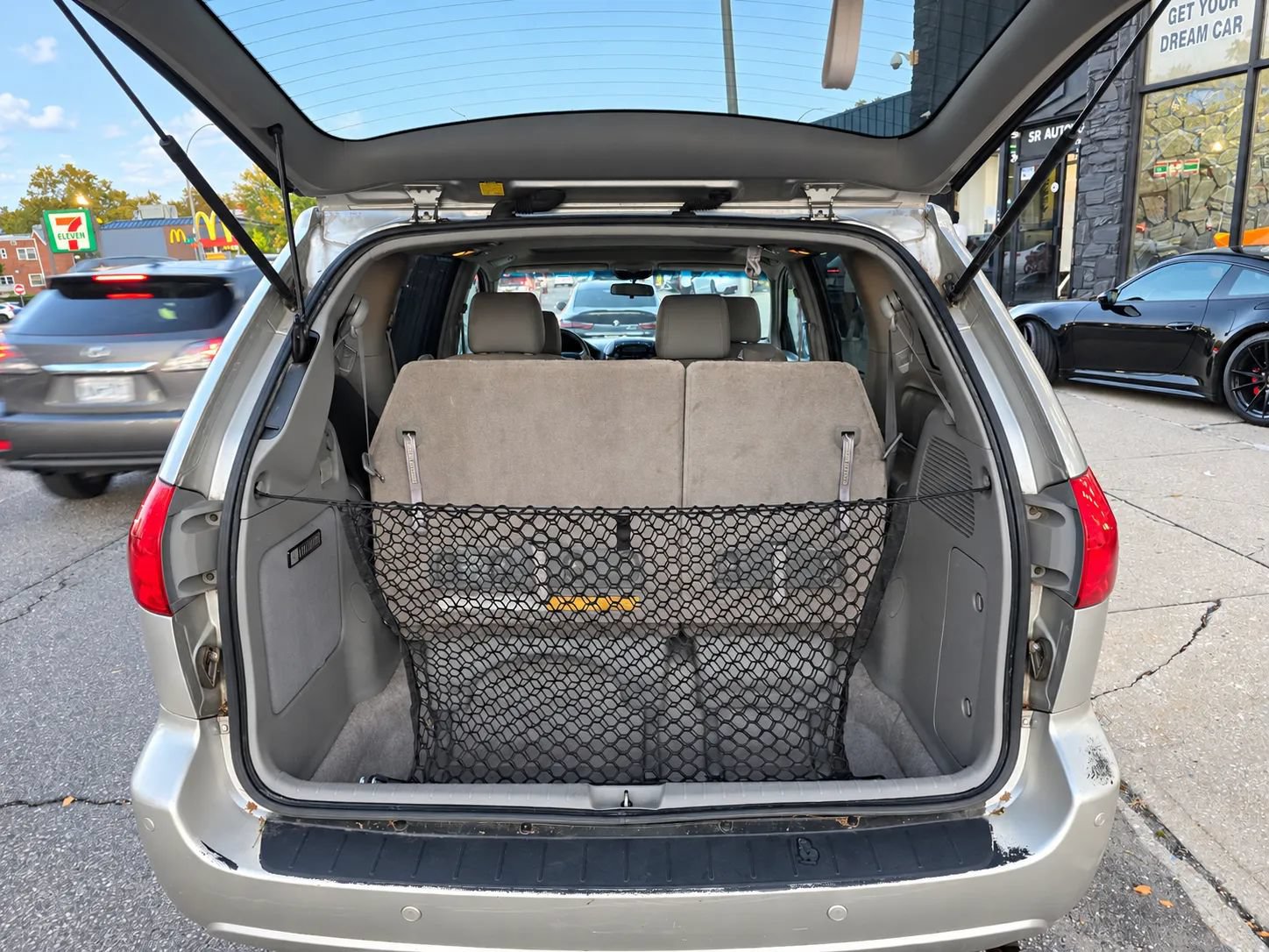 Used 2008 Toyota Sienna XLE AWD/4WD image 11