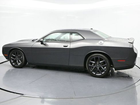 Used 2022 Dodge Challenger GT RWD image 4