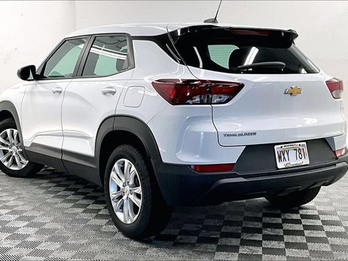 Used 2021 Chevrolet TrailBlazer LS FWD image 10