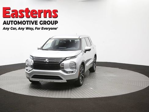 Used 2024 Mitsubishi Outlander SE FWD image 54