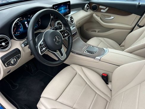 Used 2022 Mercedes-Benz GLC 300 image 10