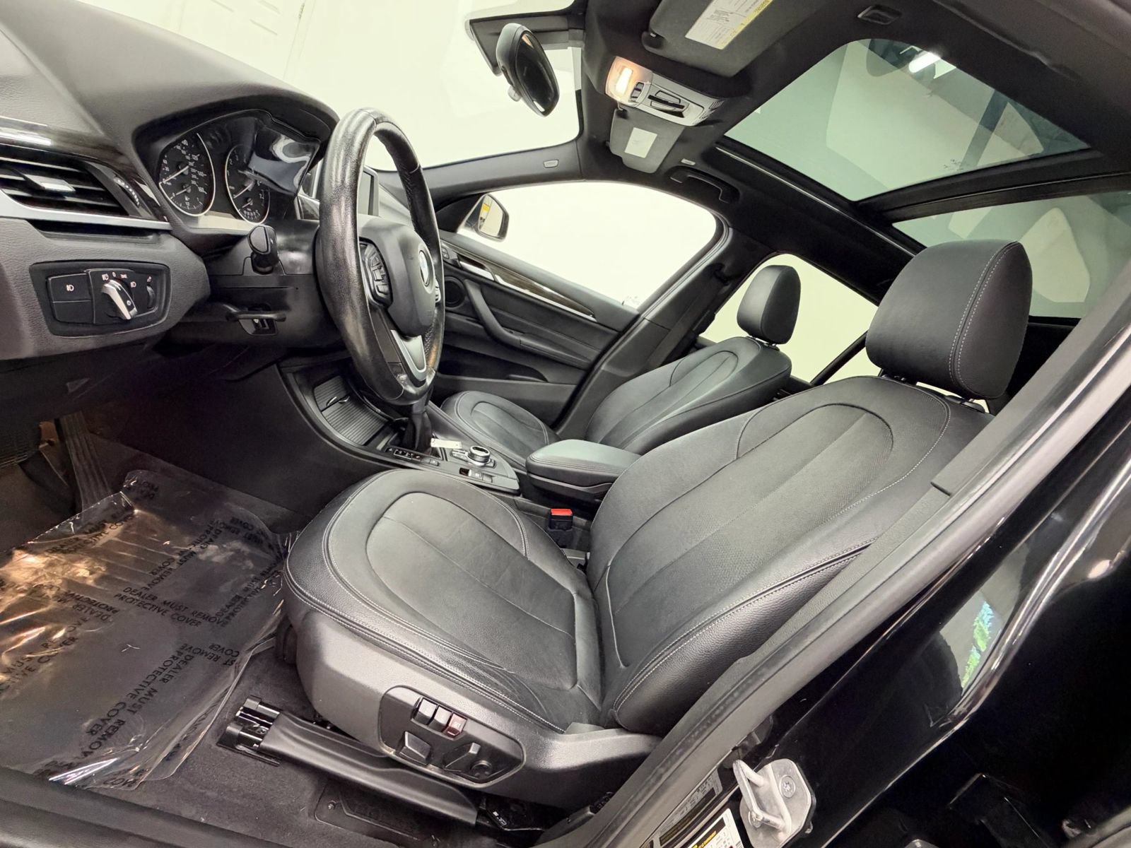 Used 2017 BMW X1 xDrive28i AWD/4WD image 17