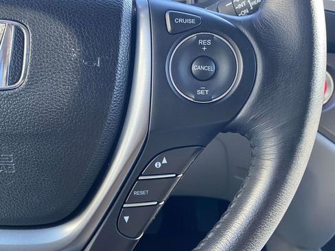 Used 2017 Honda Pilot EX-L image 22