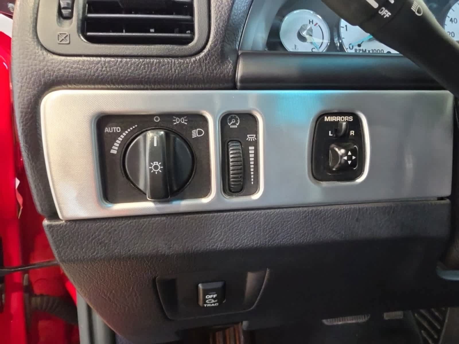 Used 2003 Ford Thunderbird RWD image 22