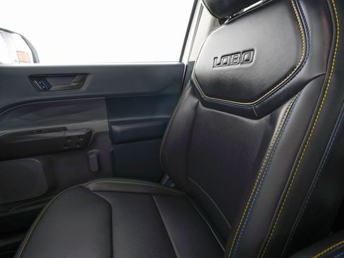 Used 2025 Ford Maverick Lobo image 27