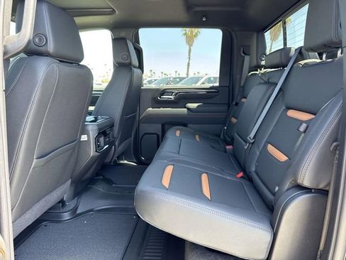 New 2026 GMC Sierra 2500 AT4 w/ AT4 Premium Plus Package AWD/4WD image 25