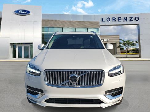Used 2023 Volvo XC90 B6 Plus w/ Protection Package Premier image 2